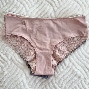 H&M Women 5 Lace/Cotton Underwear Pink/Gray NWT Size S